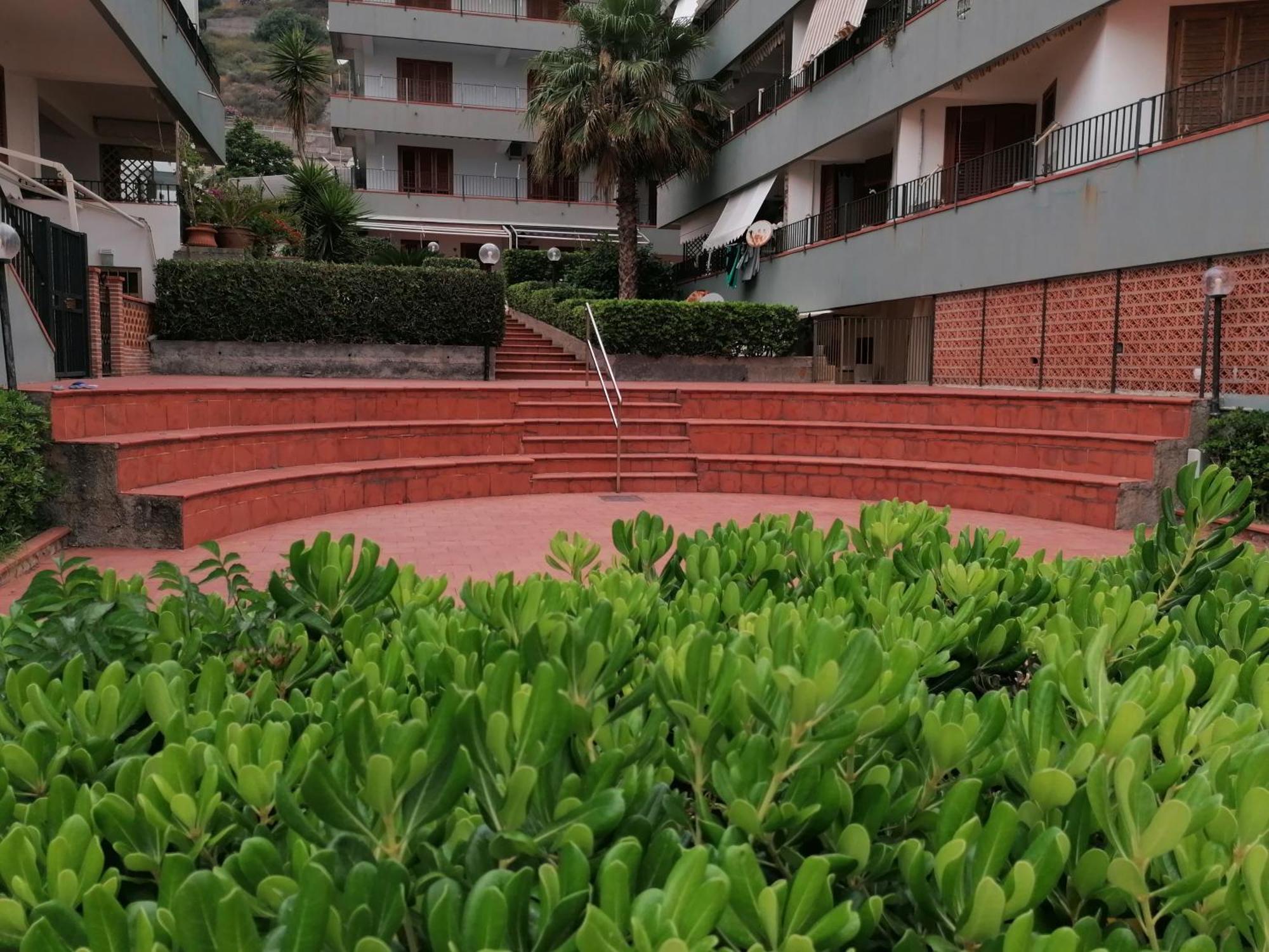 Oltremare Taormina Letojanni Apartment Ruang foto